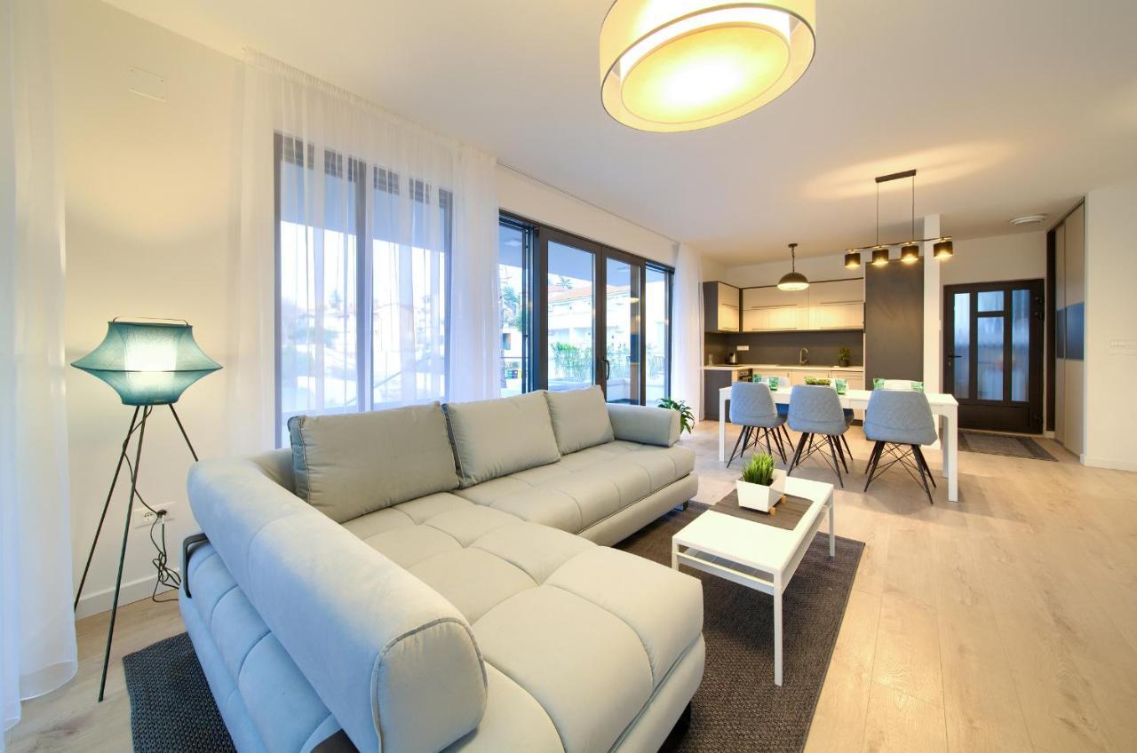 Apartments Perle Malinska Exterior foto